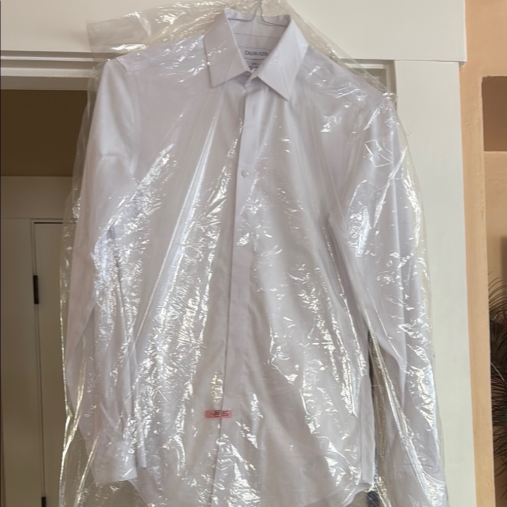 Calvin Klein White Dress Shirt Long-Sleeved Classic